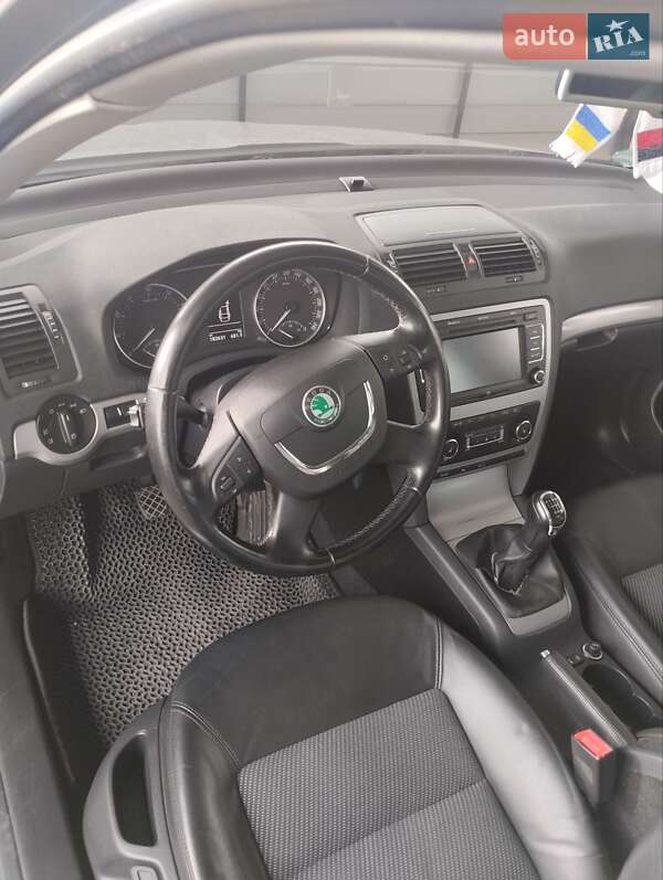 Универсал Skoda Octavia 2012 в Луцке фото 9 Универсал Skoda Octavia 2012 в Луцке
