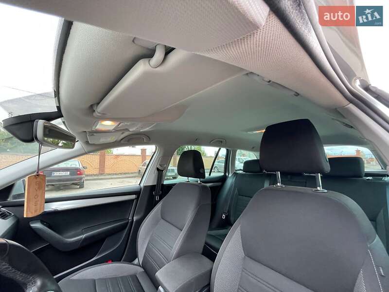 Универсал Skoda Octavia 2019 в Луцке фото 16 Универсал Skoda Octavia 2019 в Луцке