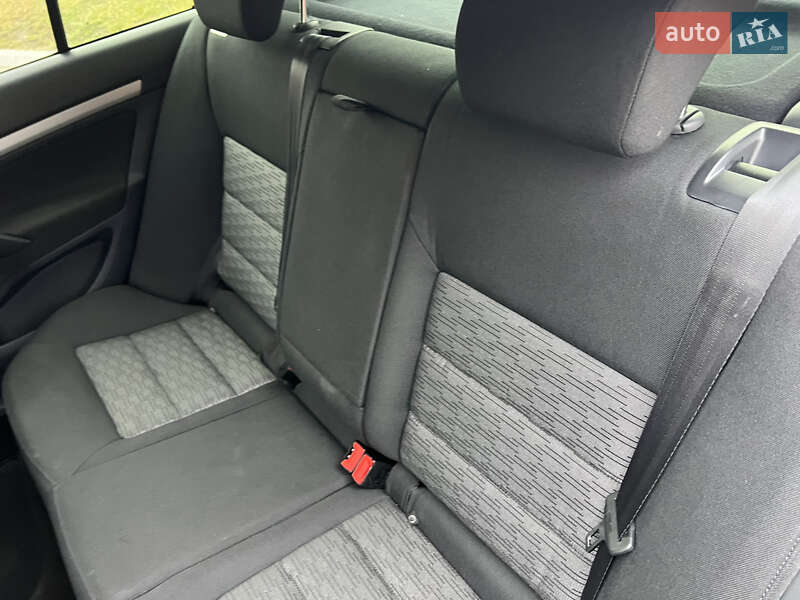 Лифтбек Skoda Octavia 2012 в Киеве