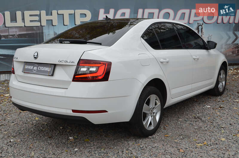 Лифтбек Skoda Octavia 2019 в Киеве