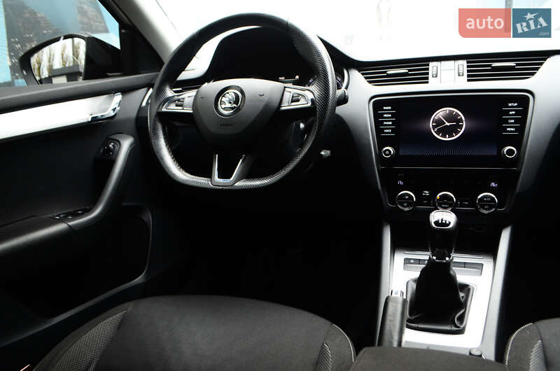 Лифтбек Skoda Octavia 2019 в Киеве