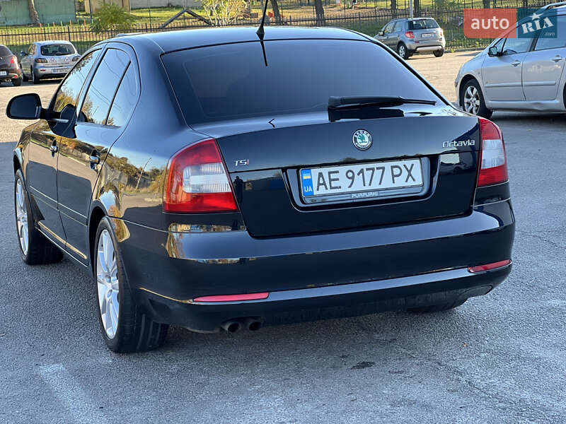 Лифтбек Skoda Octavia 2011 в Днепре