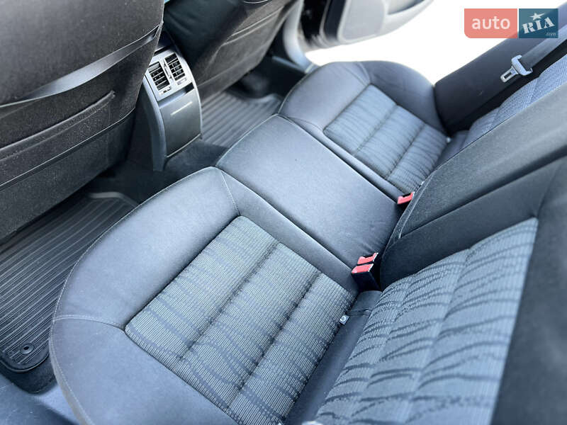 Лифтбек Skoda Octavia 2011 в Днепре