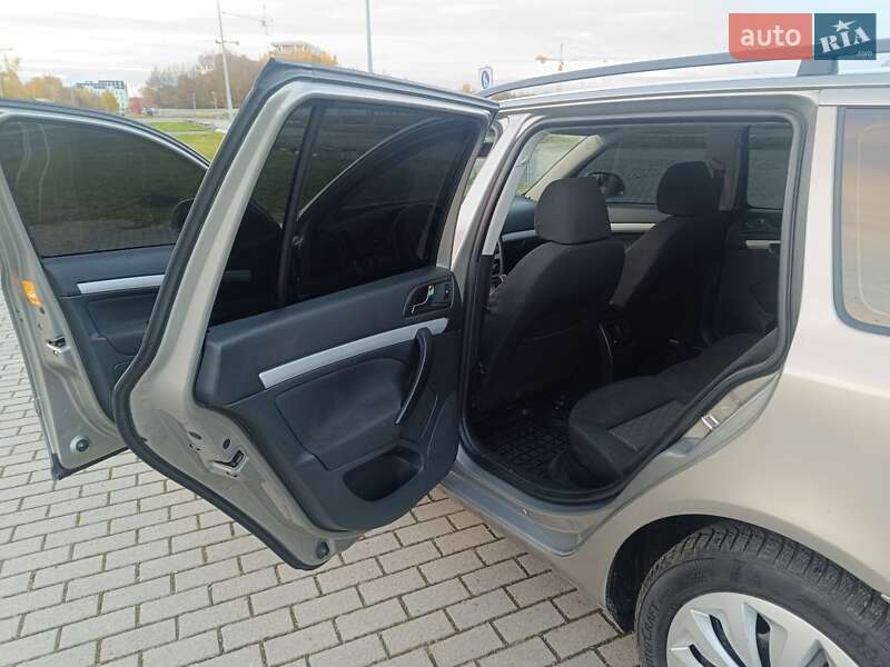 Универсал Skoda Octavia 2010 в Львове фото 20 Универсал Skoda Octavia 2010 в Львове