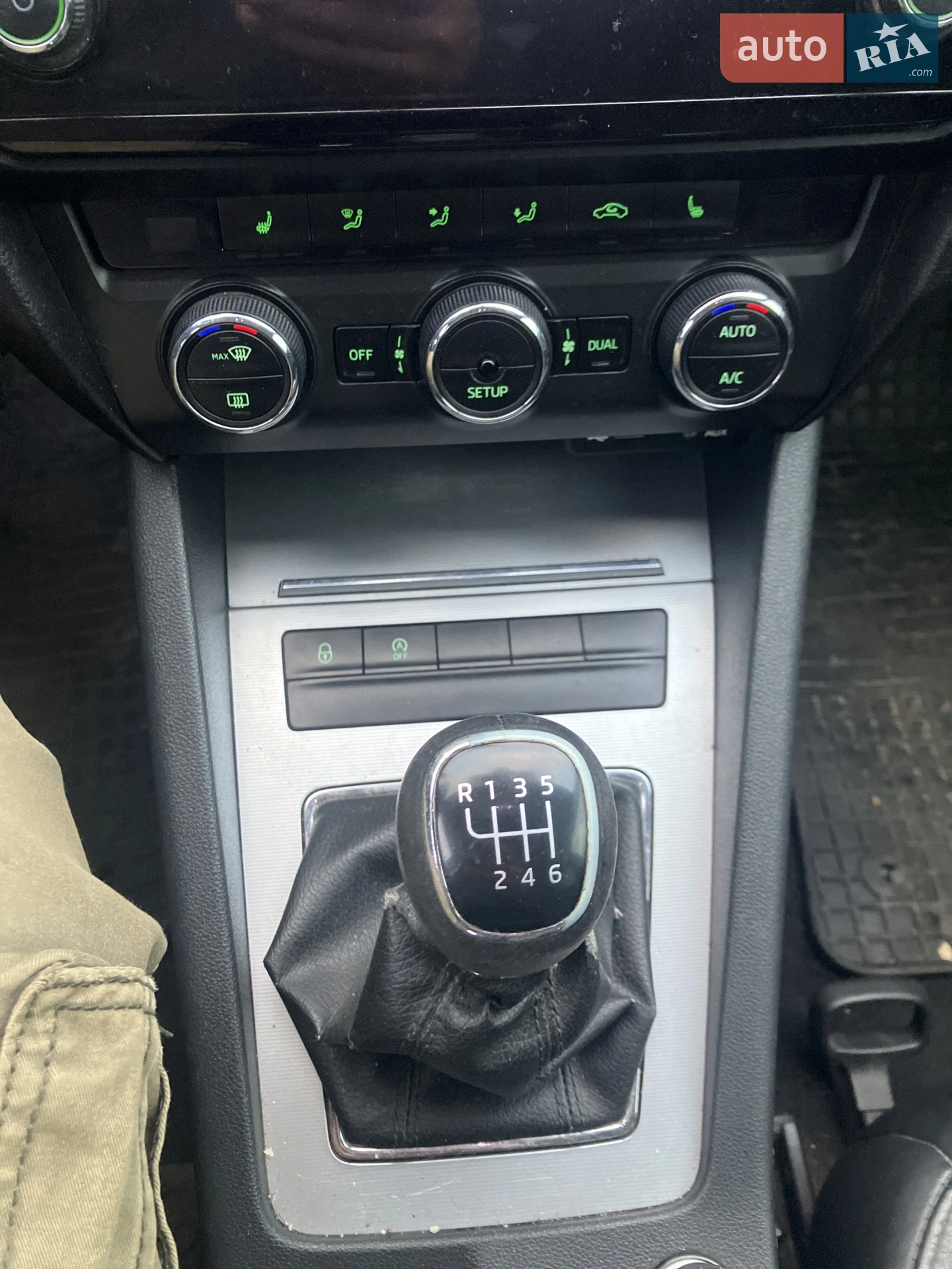 2013 Skoda Octavia - мініатюра 10