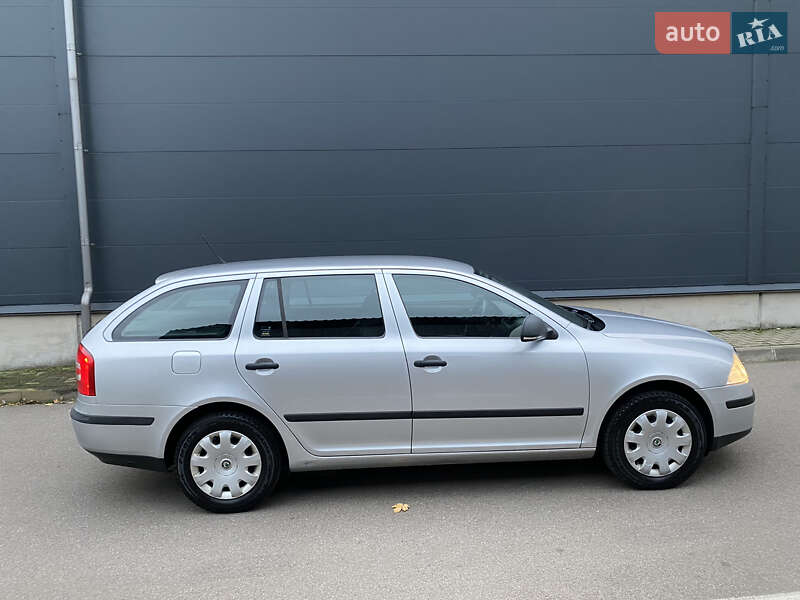 Універсал Skoda Octavia 2012 в Києві фото 13 Універсал Skoda Octavia 2012 в Києві