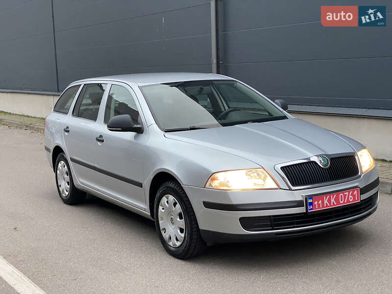 Універсал Skoda Octavia 2012 в Києві фото 12 Універсал Skoda Octavia 2012 в Києві