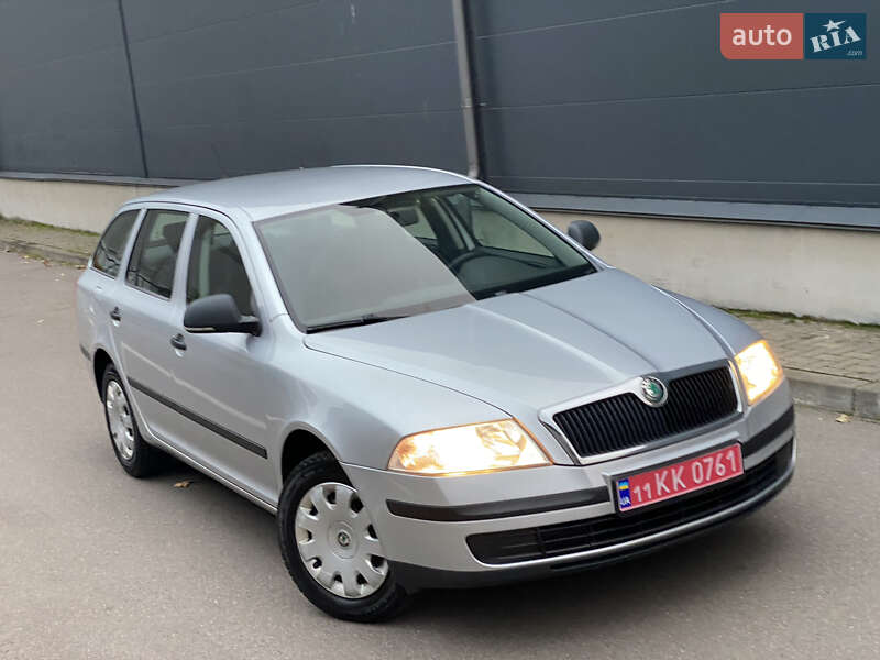 Універсал Skoda Octavia 2012 в Києві фото 31 Універсал Skoda Octavia 2012 в Києві