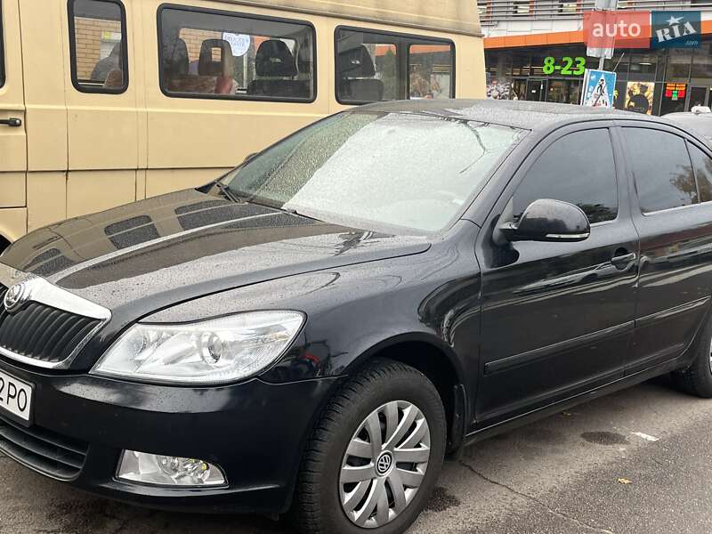 Лифтбек Skoda Octavia 2010 в Иванкове