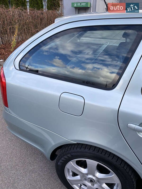 Универсал Skoda Octavia 2009 в Киеве фото 27 Универсал Skoda Octavia 2009 в Киеве