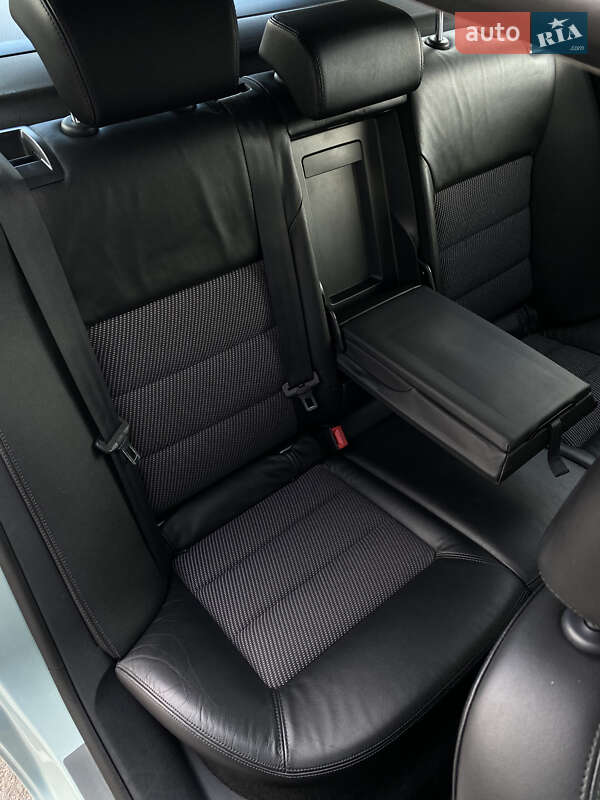 Универсал Skoda Octavia 2009 в Киеве фото 46 Универсал Skoda Octavia 2009 в Киеве