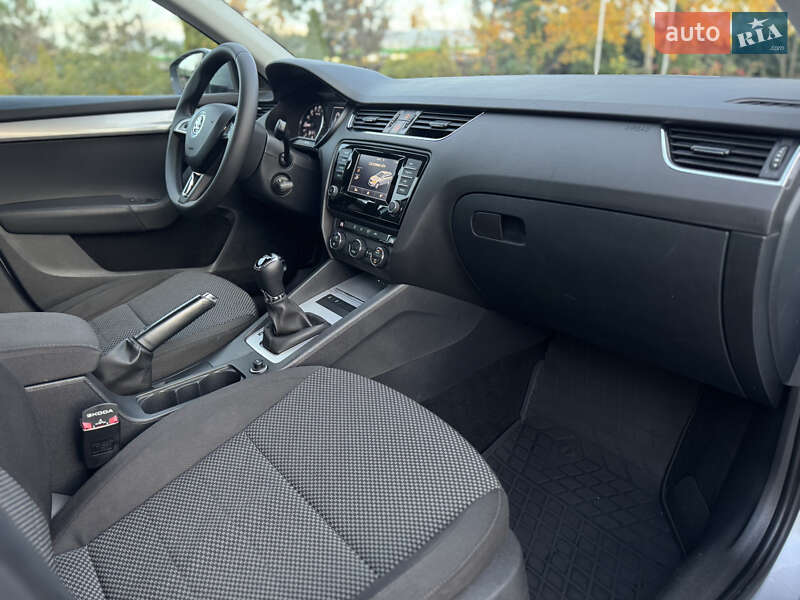 Универсал Skoda Octavia 2014 в Кропивницком фото 23 Универсал Skoda Octavia 2014 в Кропивницком