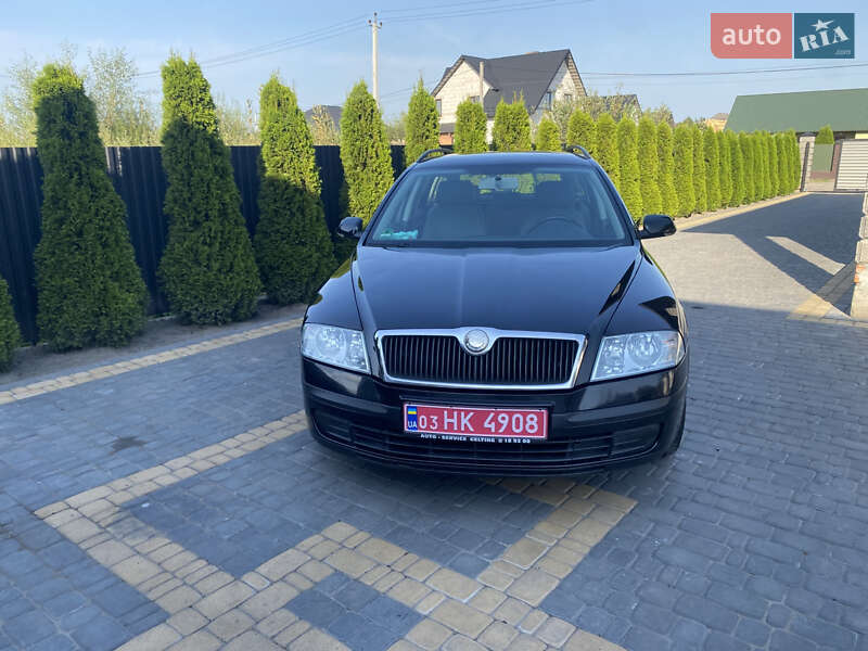 Универсал Skoda Octavia 2006 в Любомле