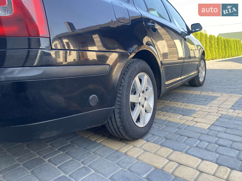 Универсал Skoda Octavia 2006 в Любомле