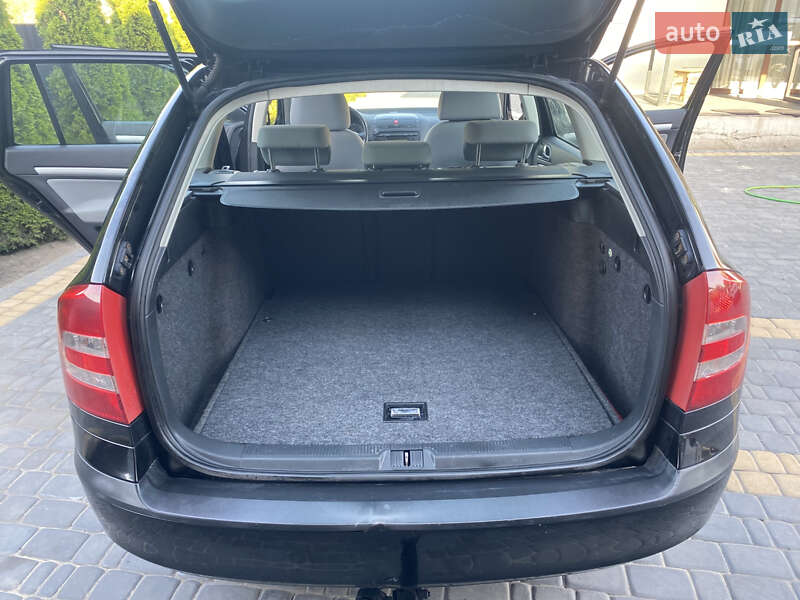 Универсал Skoda Octavia 2006 в Любомле