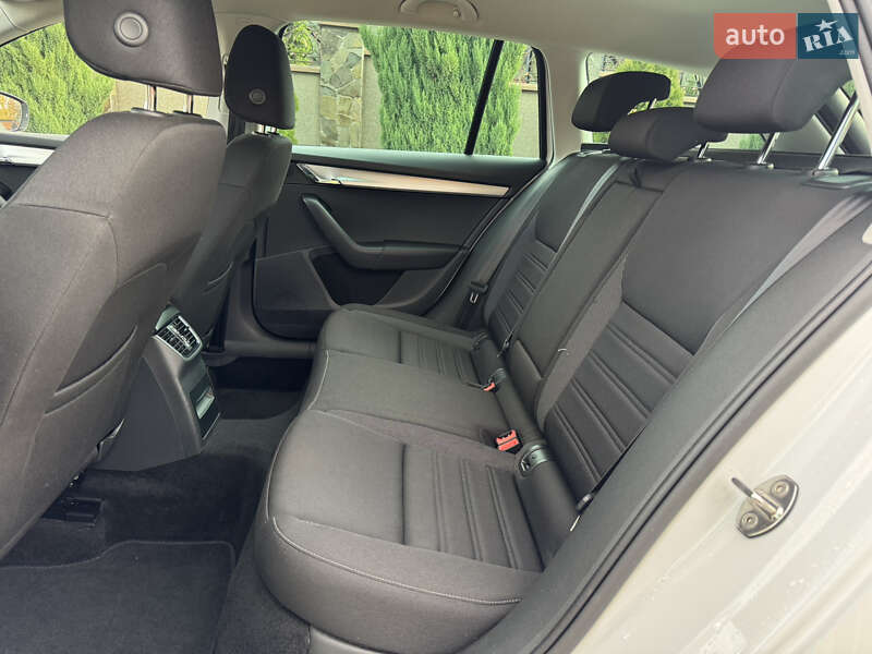 Універсал Skoda Octavia 2020 в Луцьку