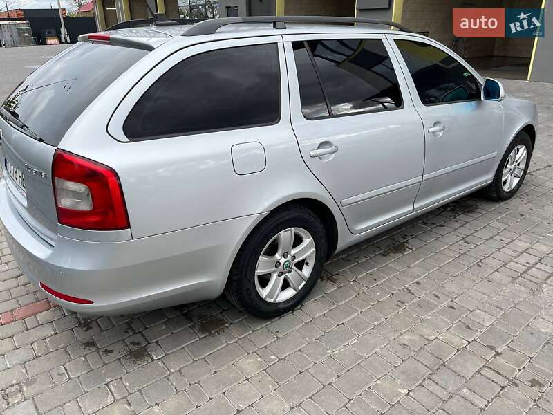 Універсал Skoda Octavia 2011 в Вінниці