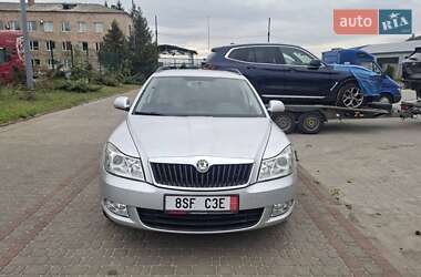 Універсал Skoda Octavia 2009 в Кропивницькому