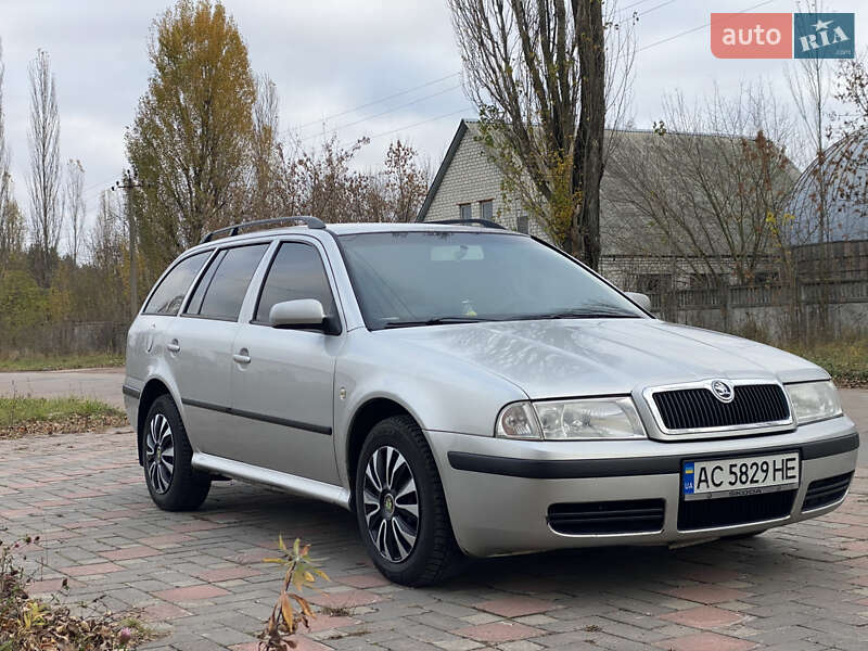 Універсал Skoda Octavia 2006 в Черняхові
