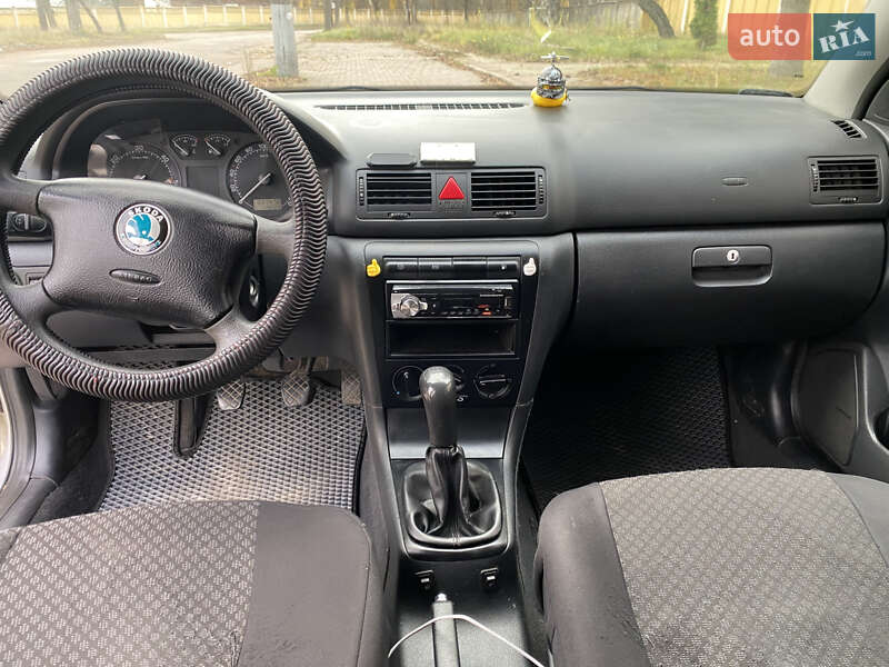 Універсал Skoda Octavia 2006 в Черняхові