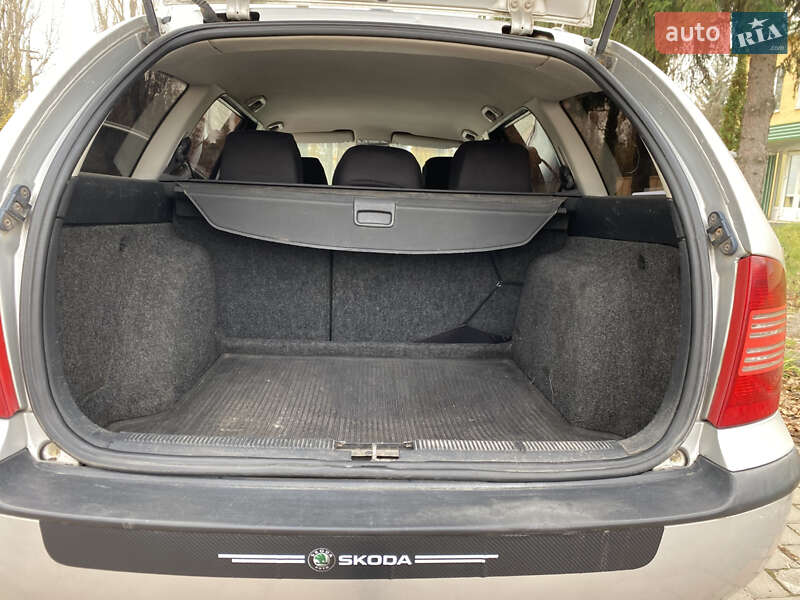 Універсал Skoda Octavia 2006 в Черняхові