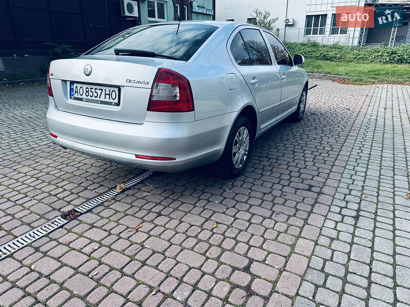 Лифтбек Skoda Octavia 2010 в Мукачево