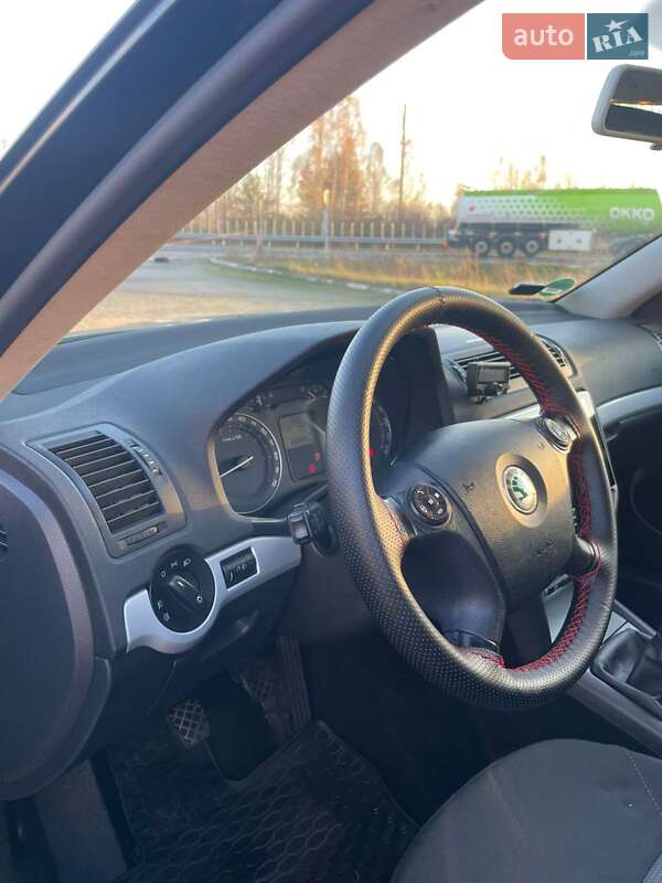 Універсал Skoda Octavia 2008 в Ковелі