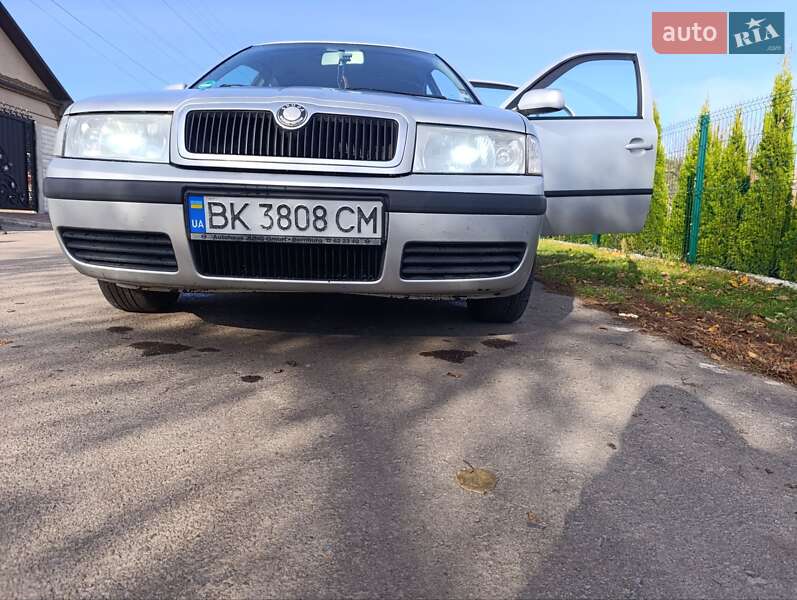 Лифтбек Skoda Octavia 2005 в Ровно