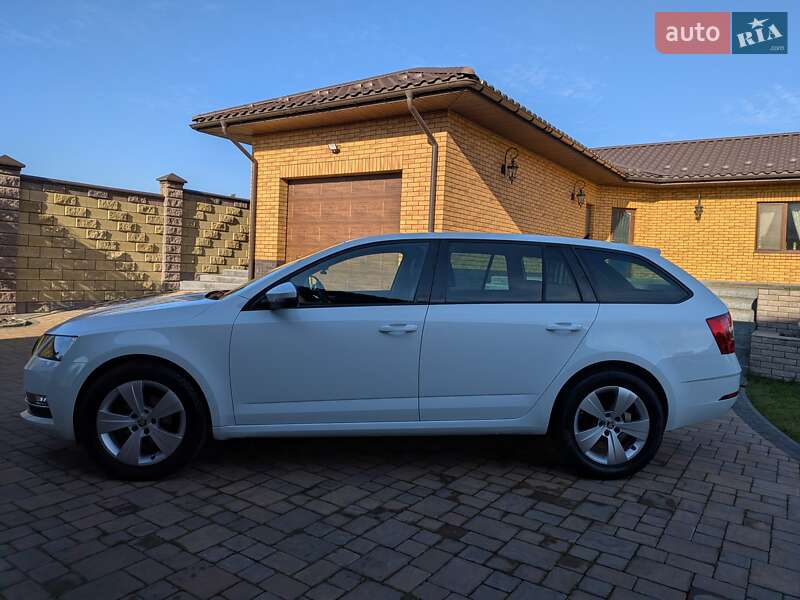 Универсал Skoda Octavia 2018 в Луцке фото 9 Универсал Skoda Octavia 2018 в Луцке