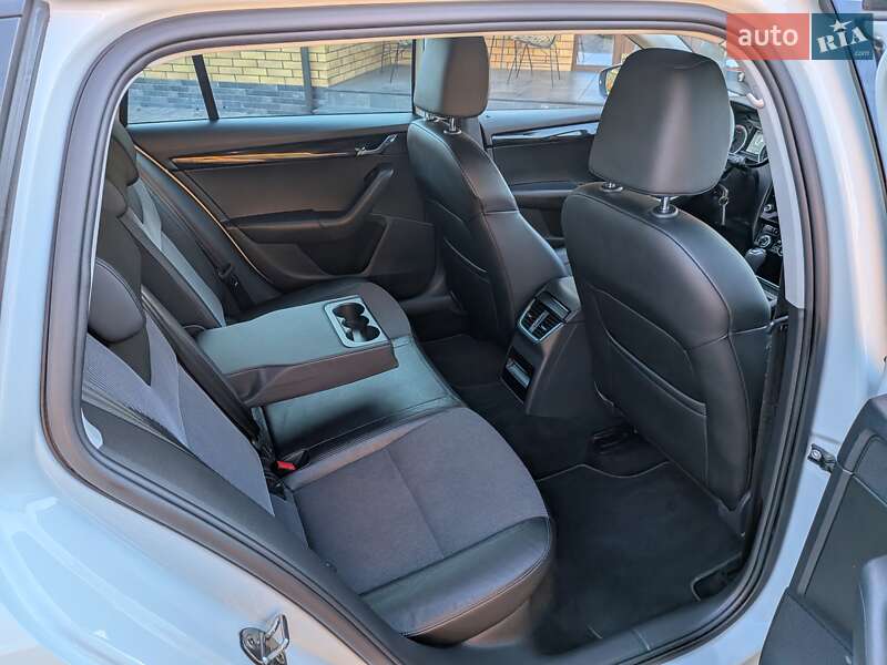Универсал Skoda Octavia 2018 в Луцке фото 28 Универсал Skoda Octavia 2018 в Луцке