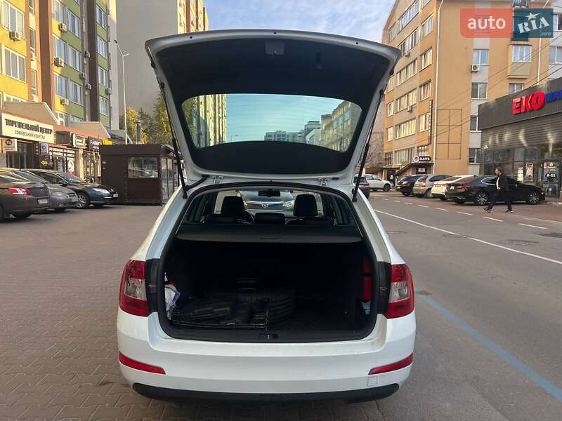 Универсал Skoda Octavia 2016 в Киеве
