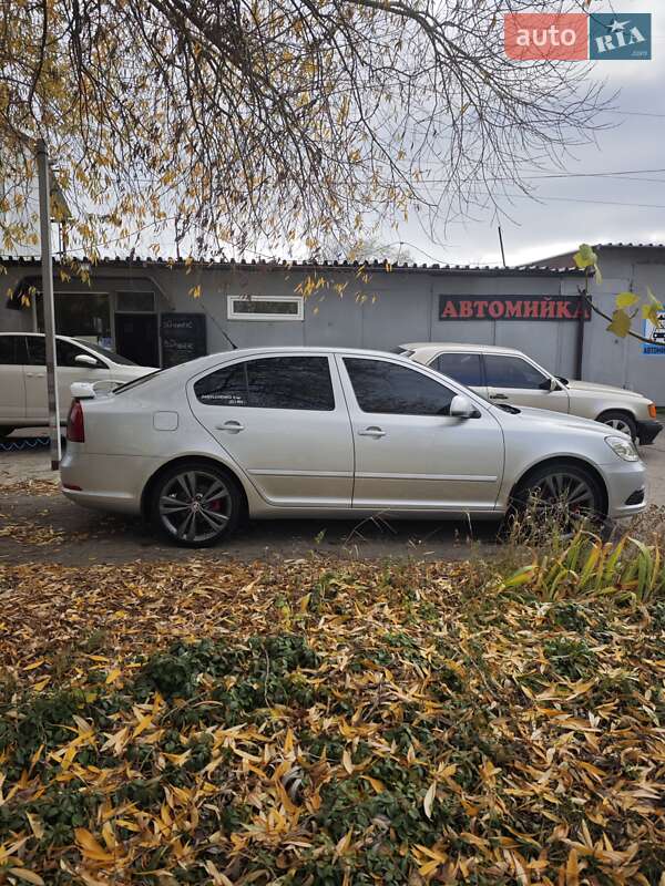 Ліфтбек Skoda Octavia 2010 в Кропивницькому