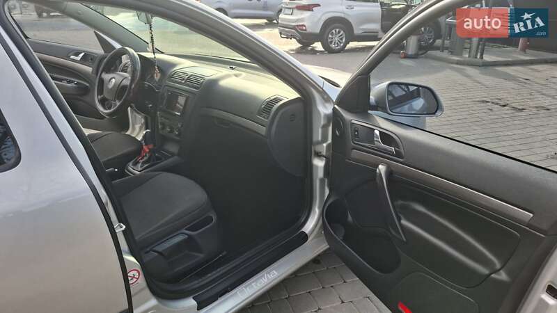 Ліфтбек Skoda Octavia 2005 в Рогатині фото 28 Ліфтбек Skoda Octavia 2005 в Рогатині