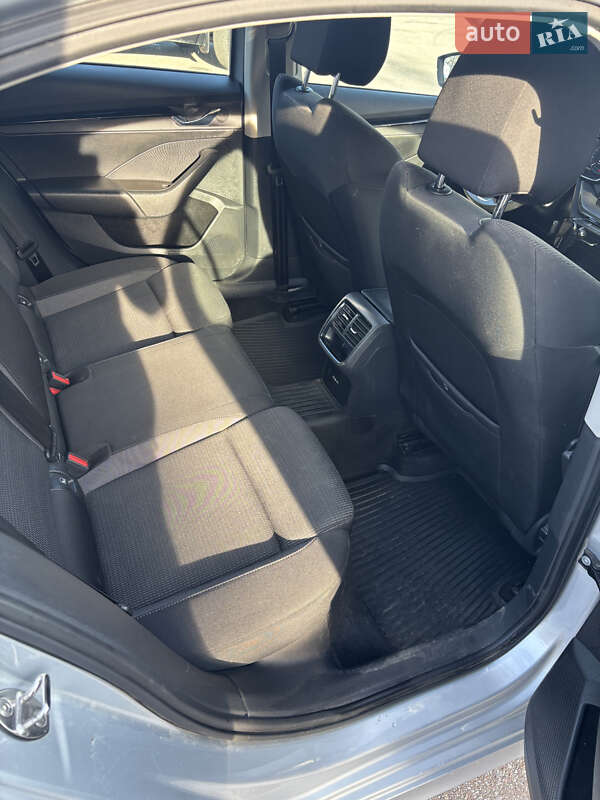 Лифтбек Skoda Octavia 2020 в Черновцах