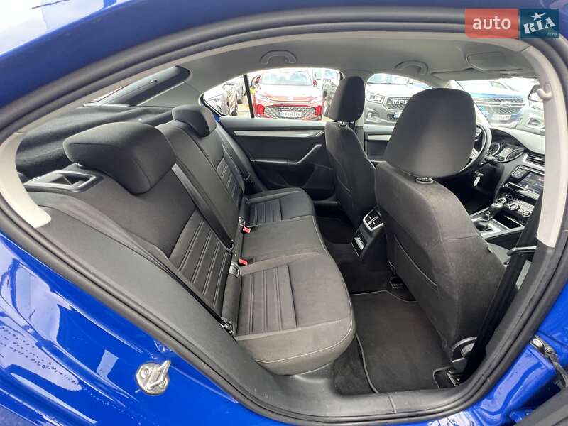 Лифтбек Skoda Octavia 2019 в Киеве фото 16 Лифтбек Skoda Octavia 2019 в Киеве