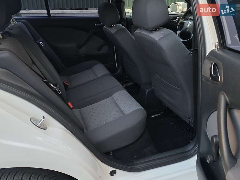 Лифтбек Skoda Octavia 2007 в Тернополе