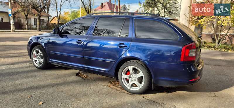 Универсал Skoda Octavia 2010 в Калуше