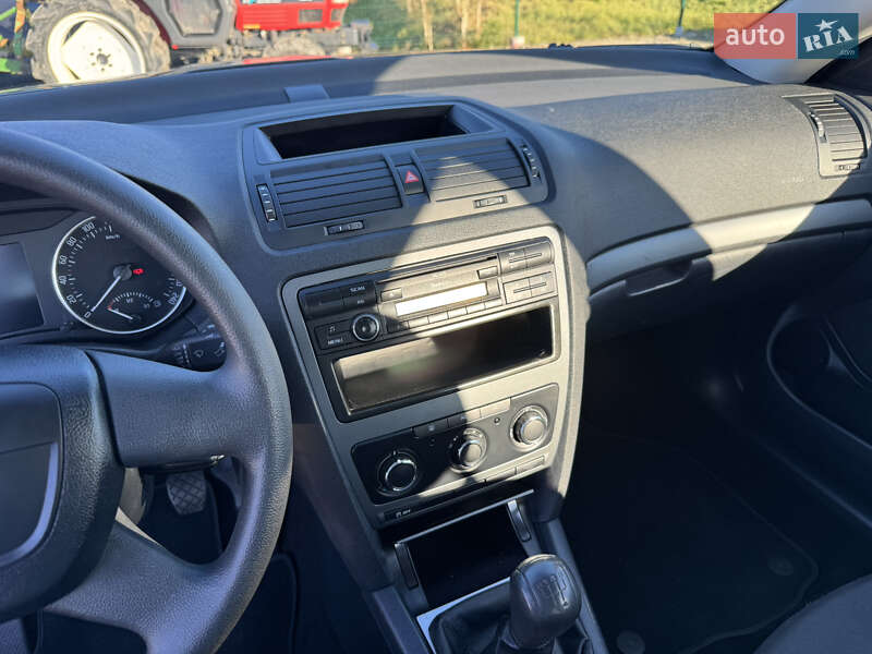 Лифтбек Skoda Octavia 2012 в Львове фото 18 Лифтбек Skoda Octavia 2012 в Львове