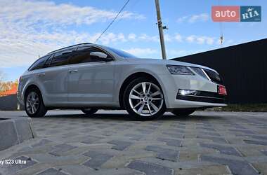 Универсал Skoda Octavia 2017 в Надворной