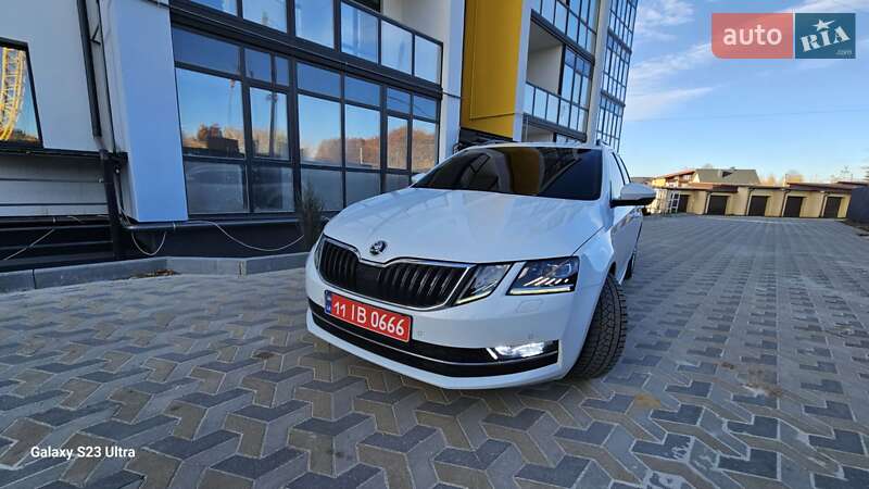 Універсал Skoda Octavia 2017 в Надвірній