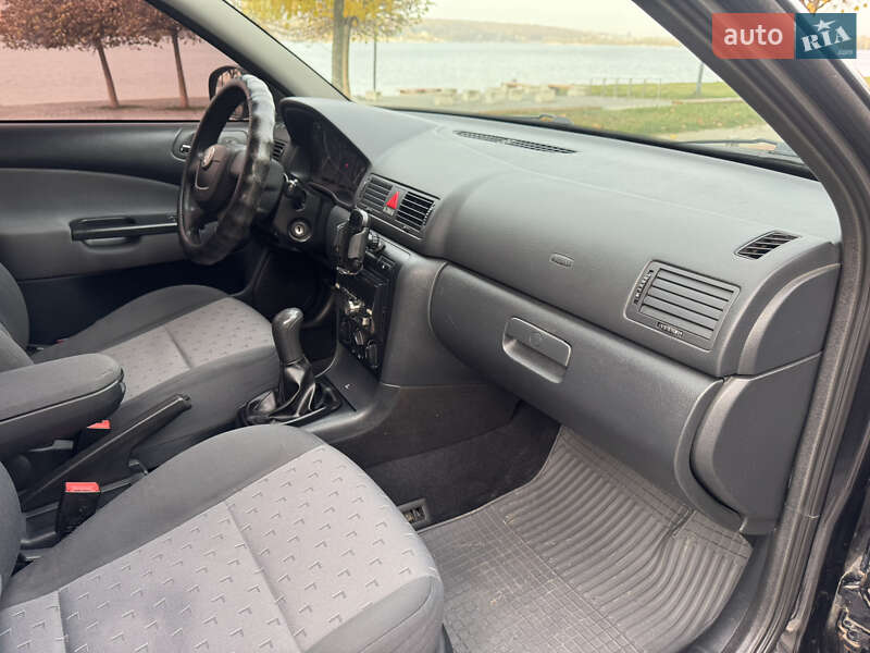 Лифтбек Skoda Octavia 2009 в Тернополе фото 21 Лифтбек Skoda Octavia 2009 в Тернополе