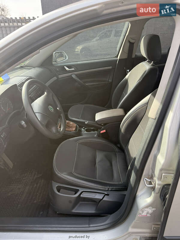 Лифтбек Skoda Octavia 2004 в Хмельницком