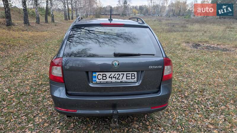 Универсал Skoda Octavia 2012 в Прилуках