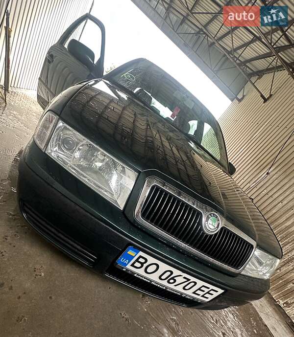 Лифтбек Skoda Octavia 2005 в Шумске