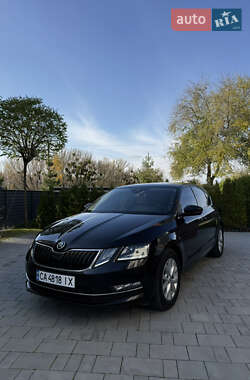 Лифтбек Skoda Octavia 2017 в Умани
