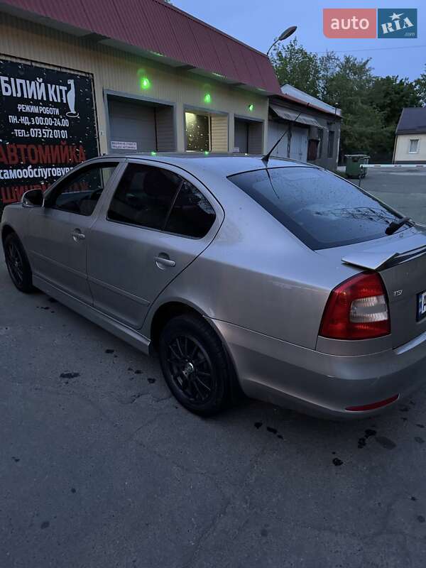 Лифтбек Skoda Octavia 2010 в Харькове фото 7 Лифтбек Skoda Octavia 2010 в Харькове