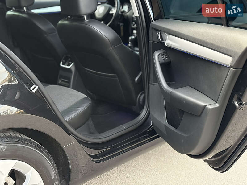 Универсал Skoda Octavia 2016 в Львове фото 41 Универсал Skoda Octavia 2016 в Львове