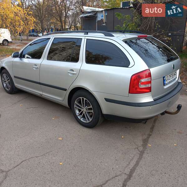 Універсал Skoda Octavia 2006 в Києві
