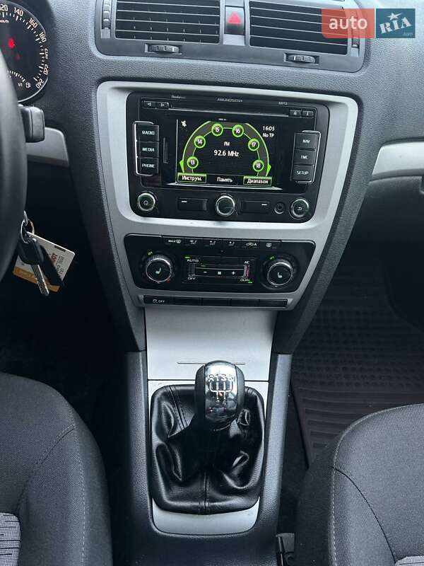Универсал Skoda Octavia 2012 в Калуше