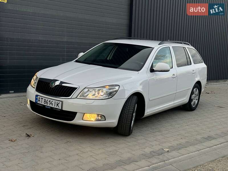 Универсал Skoda Octavia 2012 в Калуше